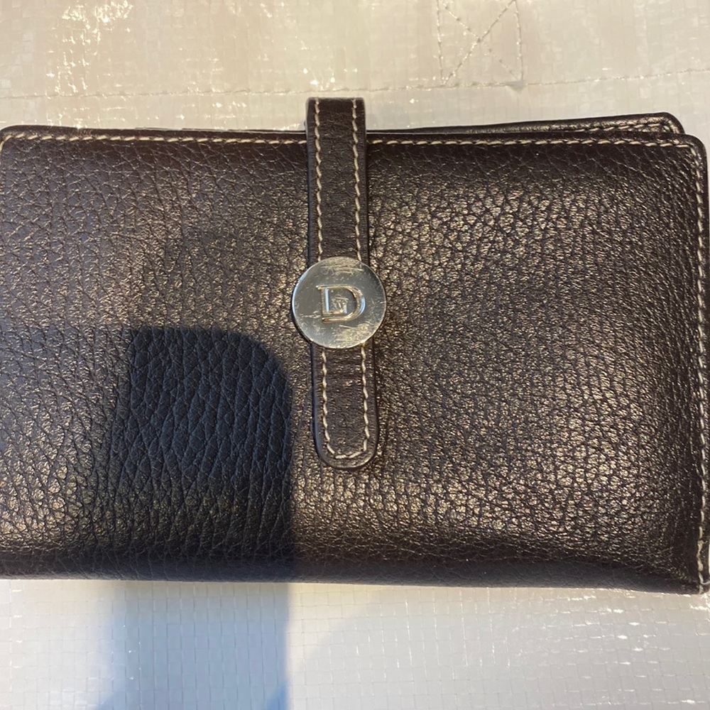 Danier brown wallet